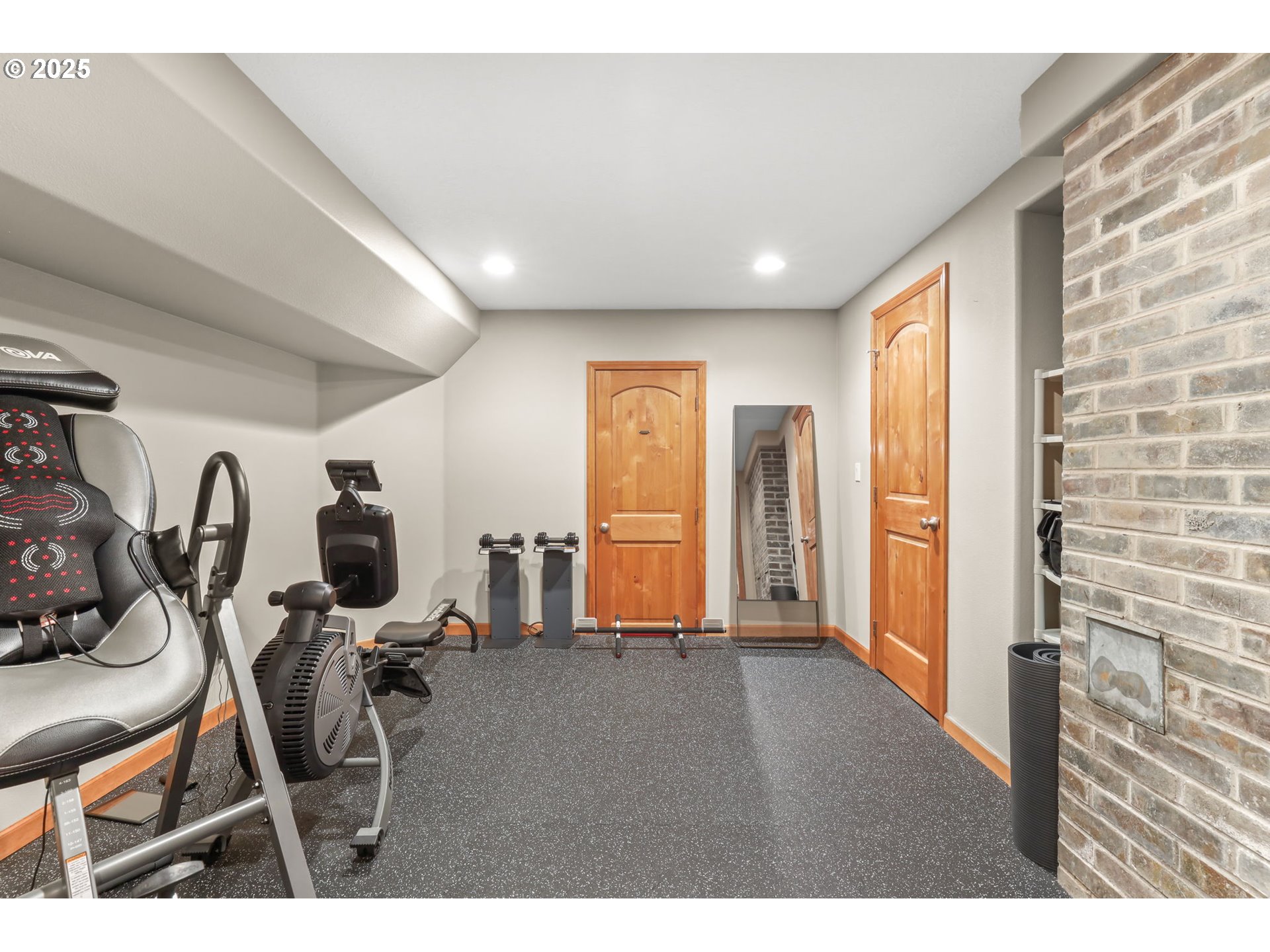 8443 Southeast Orient Drive Gresham, OR 97080 - Photo 34 of 48 a view of a room with gym equipment