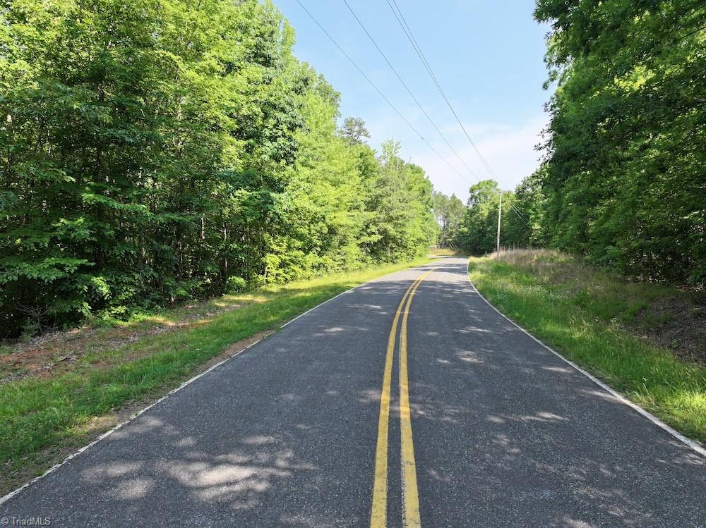 1048 North Goat Pasture Road Lexington, NC 27295 - Photo 8 of 11