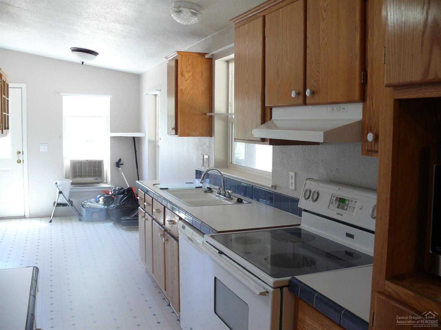 60061 Cheyenne Road Bend, OR 97702 - Photo 9 of 23 Additional Photo