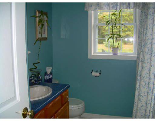 43 Groton-Shirley Road Ayer, MA 01432 - Photo 8 of 22 Gallery Image 8