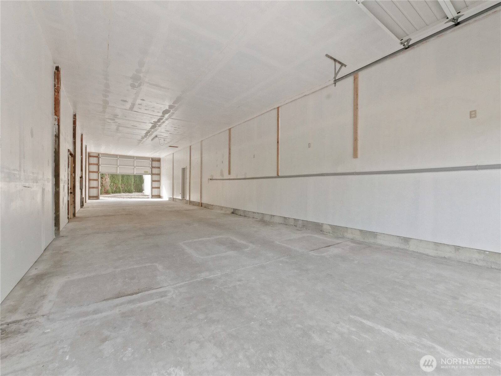 219 Jones Road Winlock, WA 98596 - Photo 32 of 35 a view of an empty room with a window