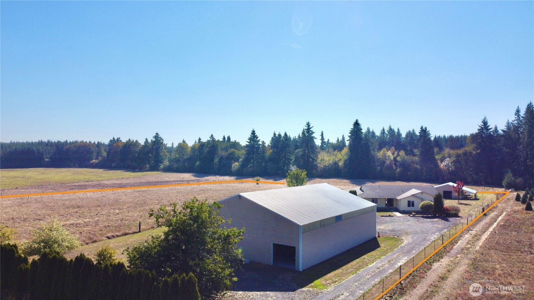 219 Jones Road Winlock, WA 98596 - Photo 35 of 35 a view of a terrace with sitting area
