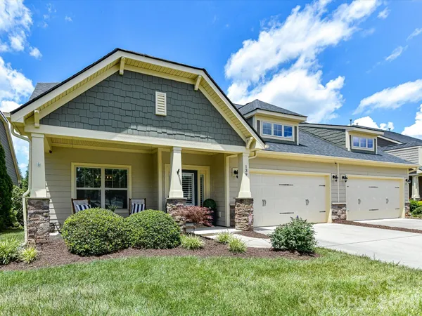 $395,000 | 139 Martingale Avenue, Mooresville, NC 28115