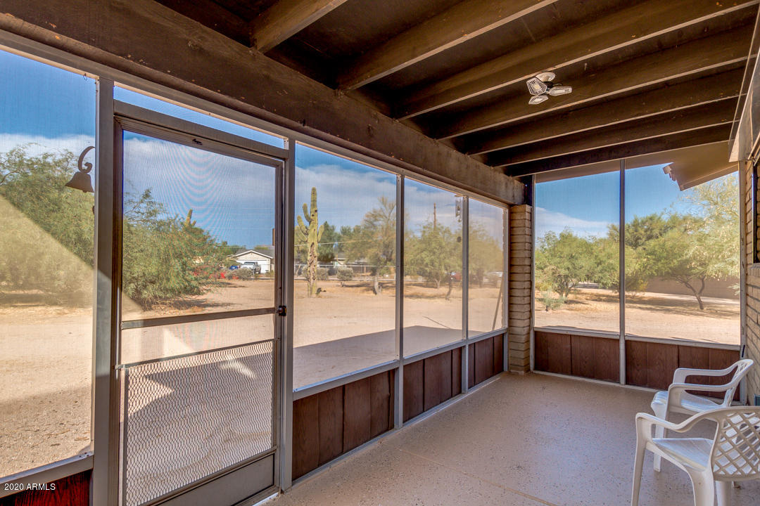 508 North Merrill Road Mesa, AZ 85207 - Photo 42 of 63 Screened in