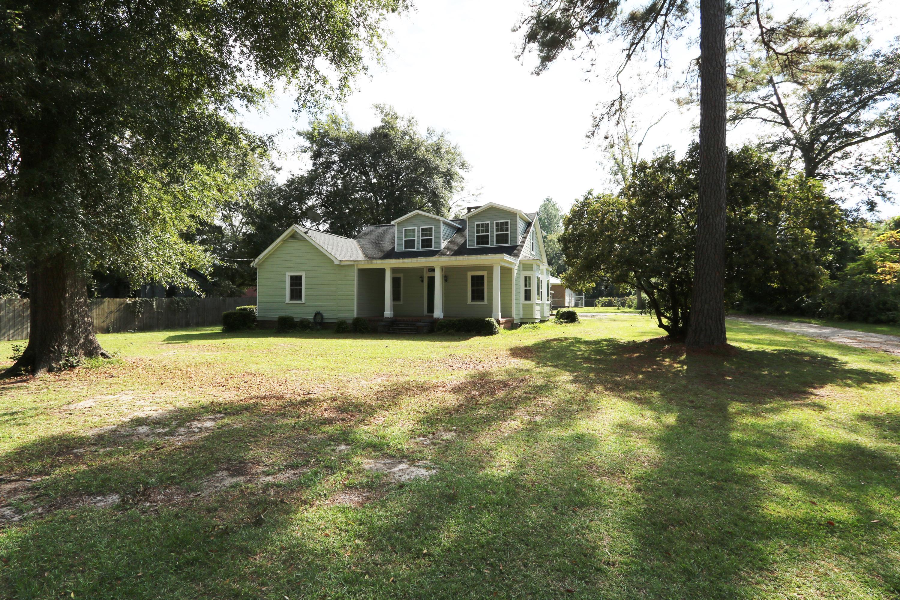303 Johnston Street St. George, SC 29477 - Photo 15 of 20 Front Yard