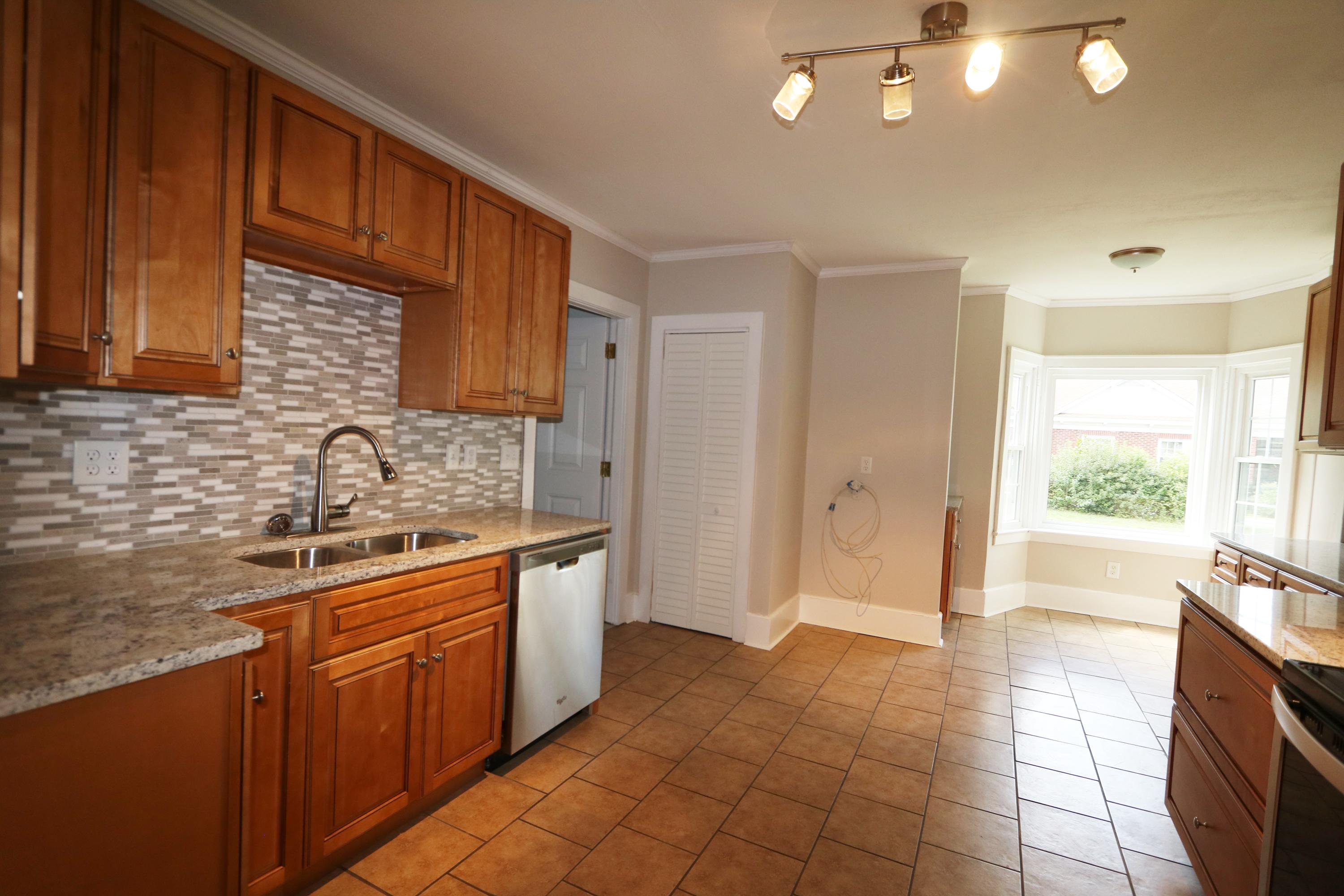 303 Johnston Street St. George, SC 29477 - Photo 7 of 20 Kitchen