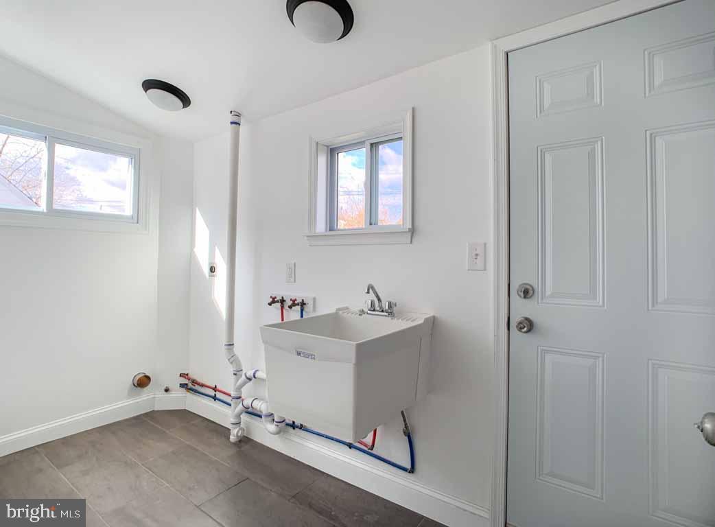70 Verdant Road Levittown, PA 19057 - Photo 11 of 32