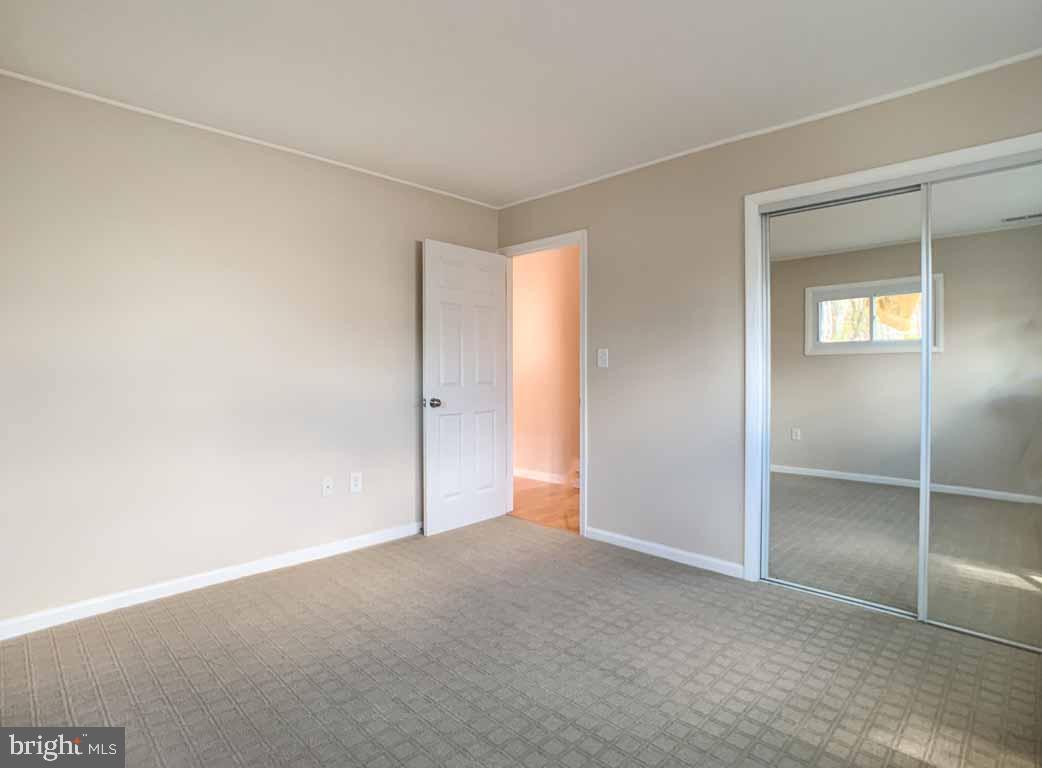 70 Verdant Road Levittown, PA 19057 - Photo 15 of 32