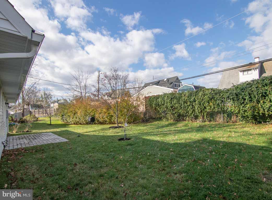70 Verdant Road Levittown, PA 19057 - Photo 25 of 32