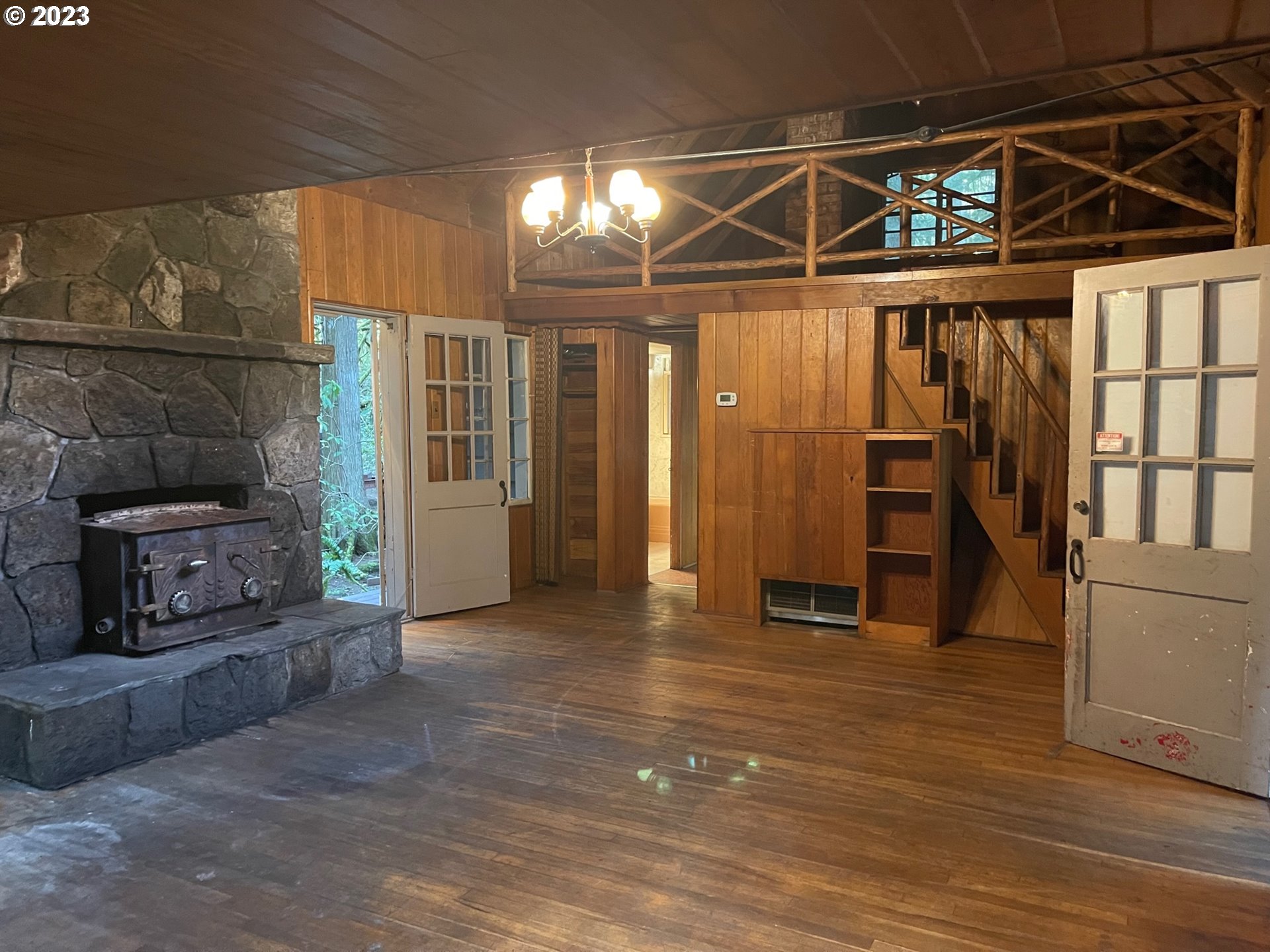 74698 East Road 24 Rhododendron, OR 97049 - Photo 11 of 32