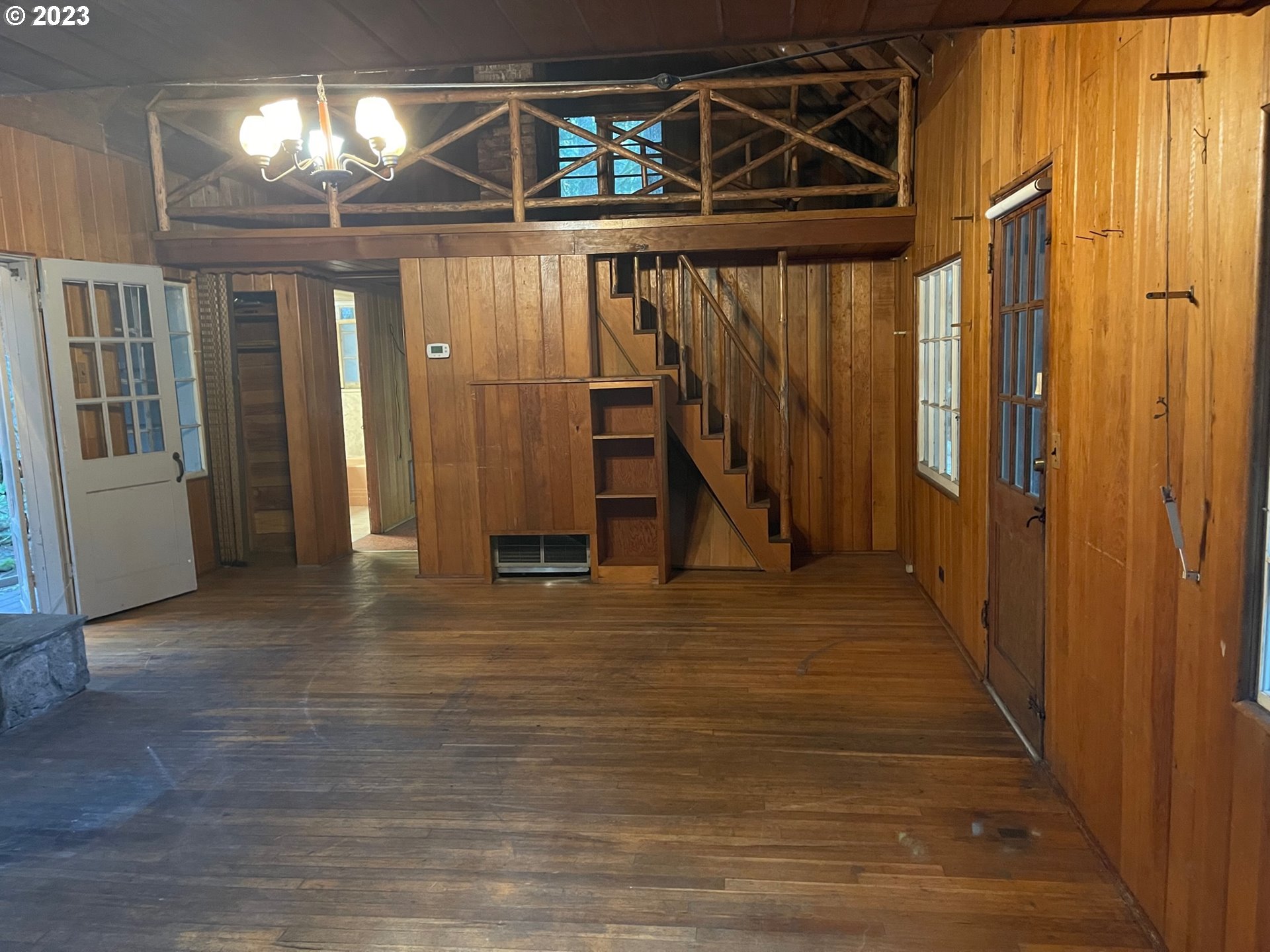 74698 East Road 24 Rhododendron, OR 97049 - Photo 12 of 32