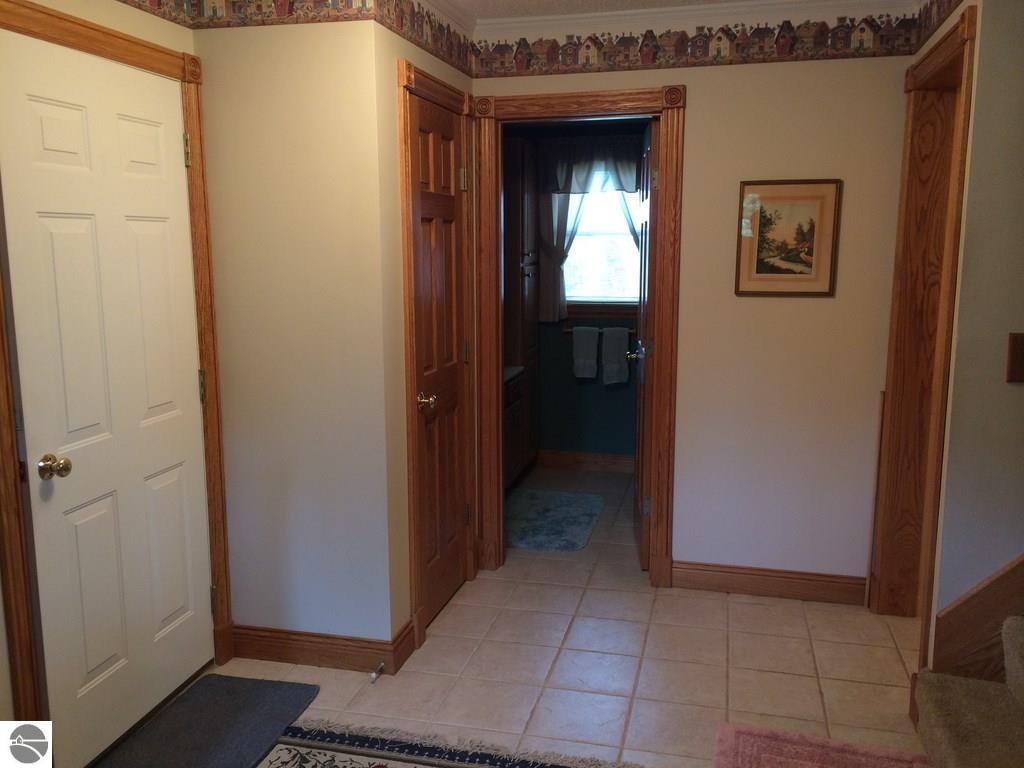 9345 South Leaton Road Shepherd, MI 48883 - Photo 32 of 62 1790367-31.JPG