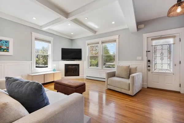 $5,000 | 129 Washington Street, Unit 129, Winchester, MA 01890