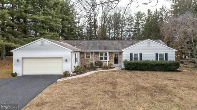 $769,000 | 3378 Holicong Road, Doylestown, PA 18902