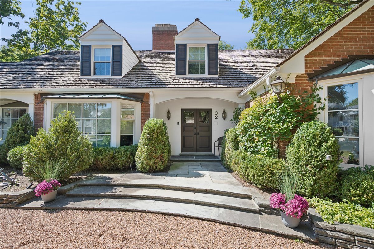 32 Meadowview Road Northfield, IL 60093 - Photo 2 of 69