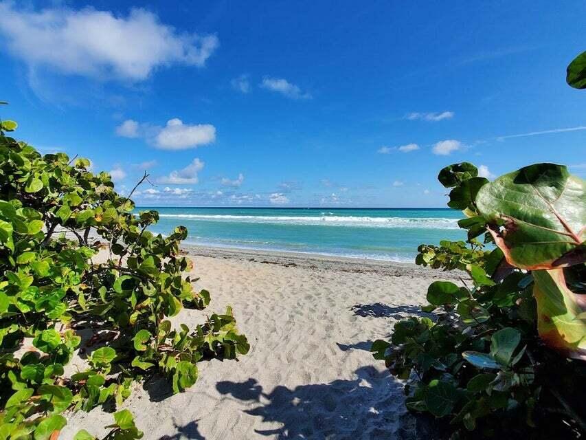 1605 Highway 1, Unit F203 Jupiter, FL 33477 - Photo 2 of 39 Beach
