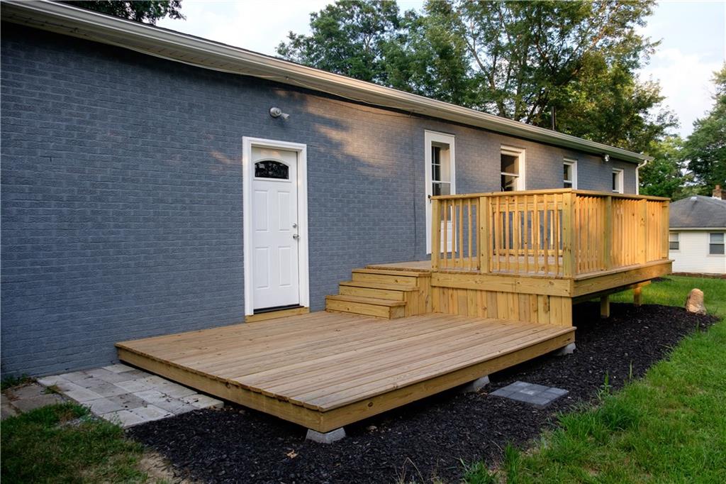 390 South Keel Ridge Road Hermitage, PA 16148 - Photo 4 of 16 Gallery Image 4