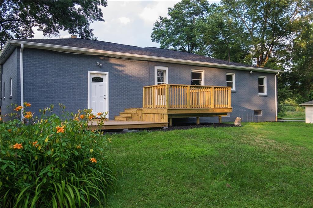 390 South Keel Ridge Road Hermitage, PA 16148 - Photo 5 of 16 Gallery Image 5