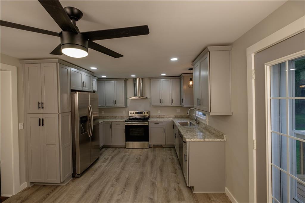 390 South Keel Ridge Road Hermitage, PA 16148 - Photo 8 of 16 Gallery Image 8
