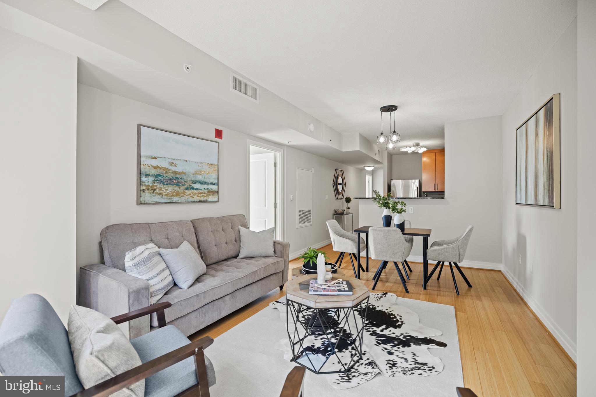 915 E Street Northwest, Unit 1113 Washington, DC 20004 - Photo 10 of 39