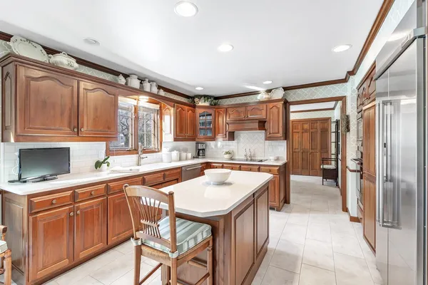 $599,900 | 1326 South Summer Range Road, De Pere, WI 54115