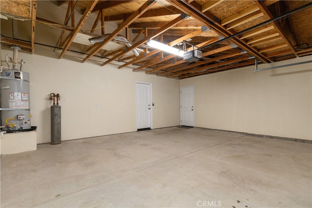 52 Sunnyside Way Templeton, CA 93465 - Photo 40 of 41 a view of a room with storage
