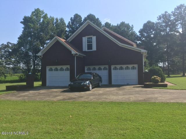 1810 Haskett Road Kinston, NC 28501 - Photo 17 of 19 1810 Haskett 3carGarage