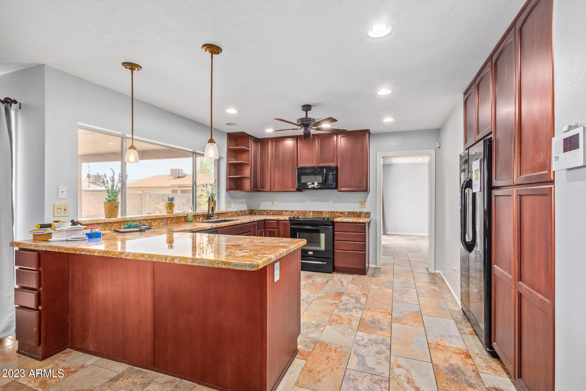 5754 West Shangri-la Road Glendale, AZ 85304 - Photo 15 of 40 16 - Shangri La