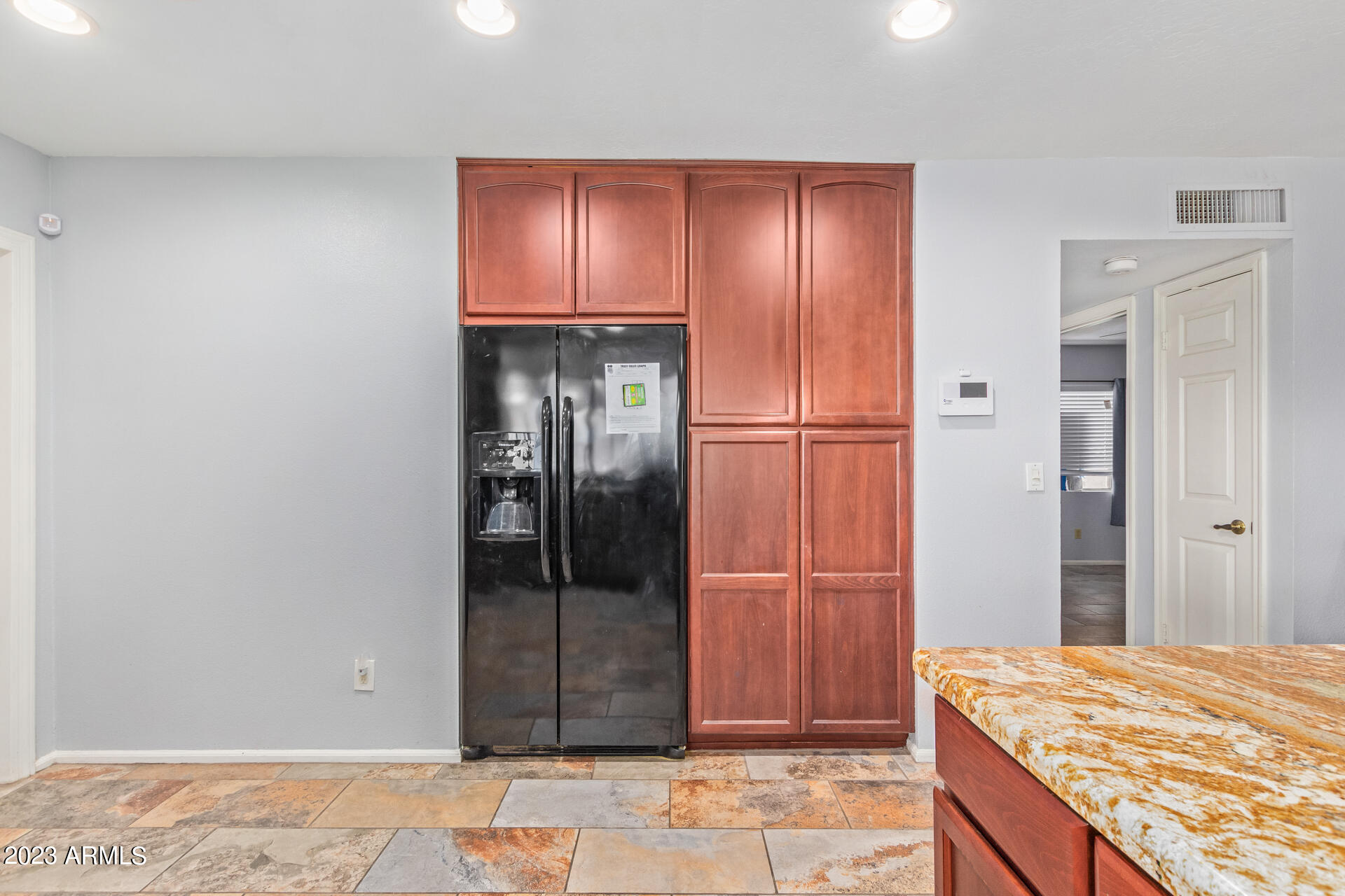 5754 West Shangri-la Road Glendale, AZ 85304 - Photo 17 of 40 18 - Shangri La