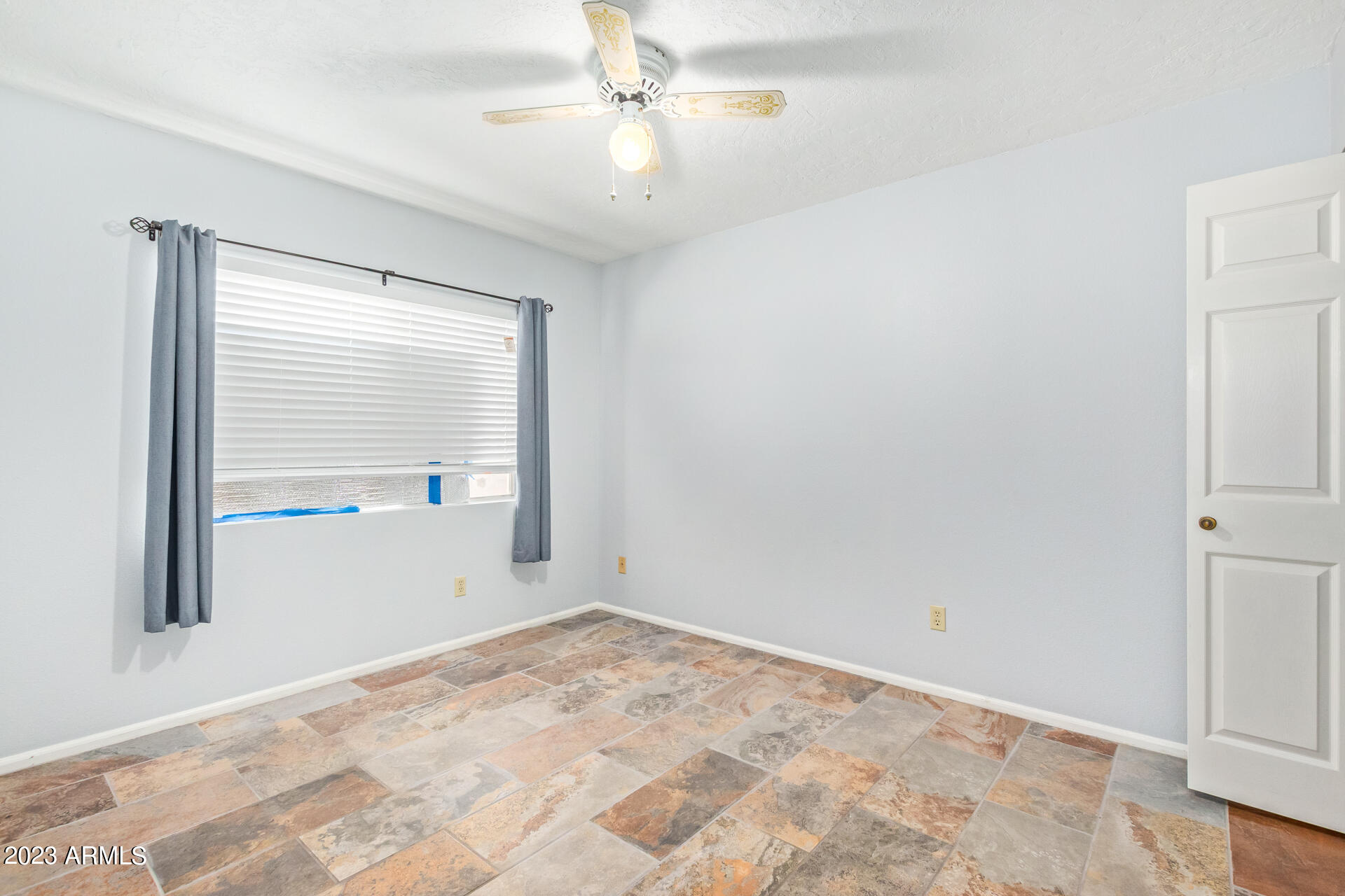 5754 West Shangri-la Road Glendale, AZ 85304 - Photo 26 of 40 27 - Shangri La
