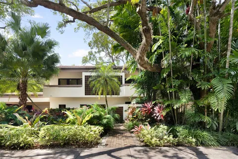 $4,295,000 | 142 Sans Souci Drive, Coral Gables, FL 33133