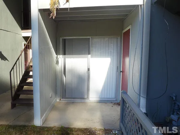 $1,595 | 108 Ephesus Church Road, Unit 208, Chapel Hill, NC 27517