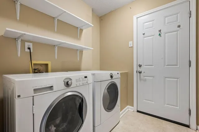 $385,000 | 496 Bottesford Drive Northwest, Kennesaw, GA 30144