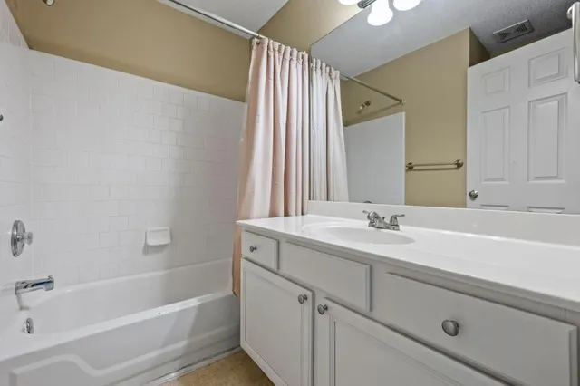 $385,000 | 496 Bottesford Drive Northwest, Kennesaw, GA 30144