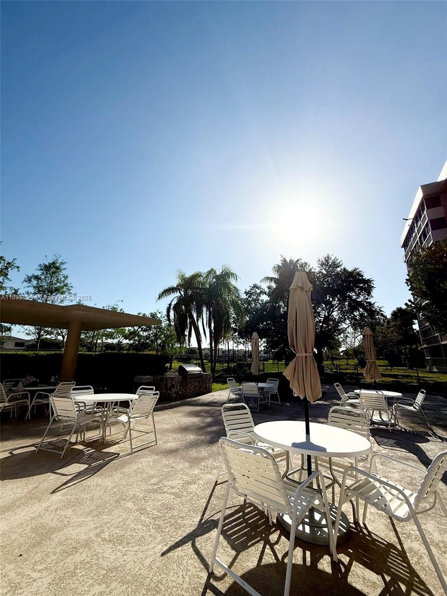 800 Northeast 195th Street, Unit 720 Miami, FL 33179 - Photo 12 of 36