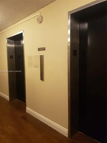 $315,000 | 800 Northeast 195th Street, Unit 720, Miami, FL 33179