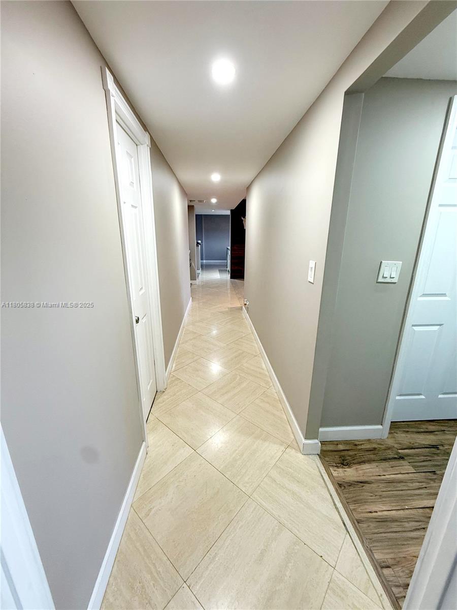 800 Northeast 195th Street, Unit 720 Miami, FL 33179 - Photo 24 of 36