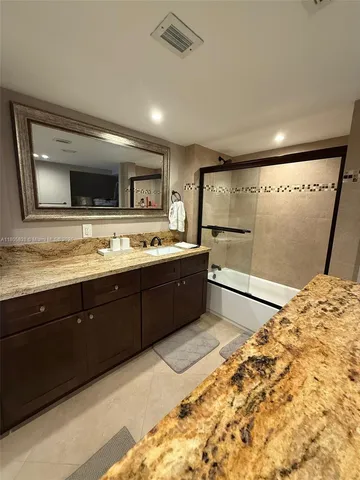 $315,000 | 800 Northeast 195th Street, Unit 720, Miami, FL 33179