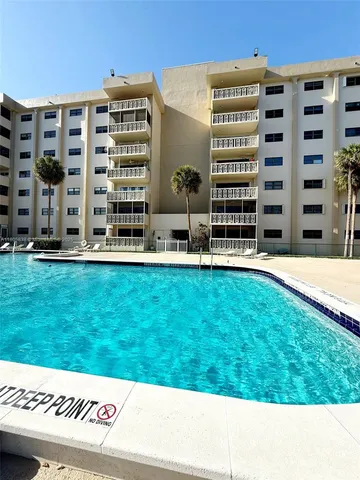$315,000 | 800 Northeast 195th Street, Unit 720, Miami, FL 33179