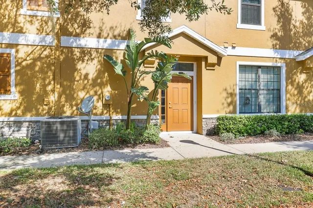 $1,950 | 5738 Kingletsound, Lithia, FL 33547