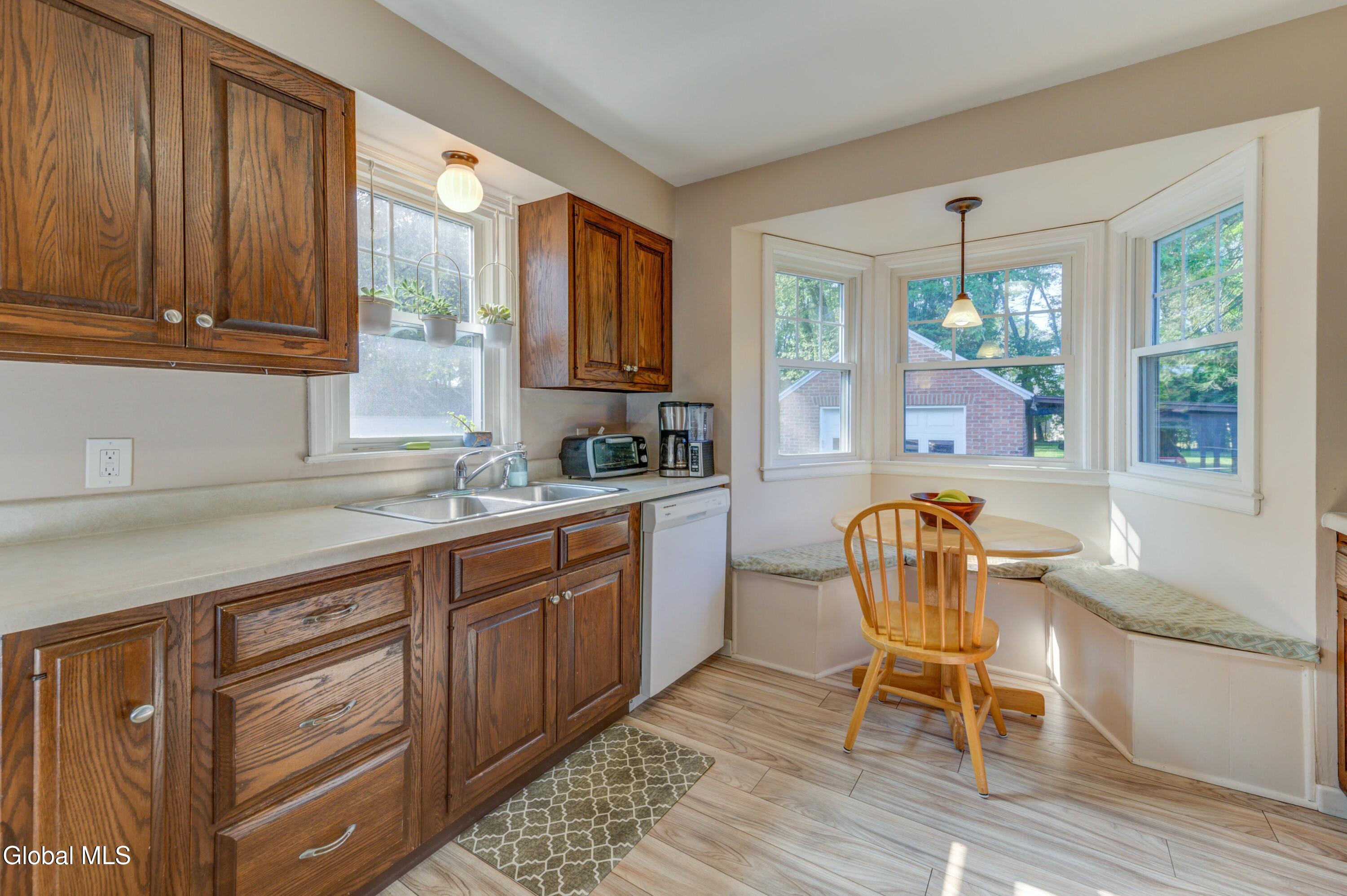 2402 Curry Road Rotterdam, NY 12303 - Photo 13 of 42 2402 Curry Rd-24
