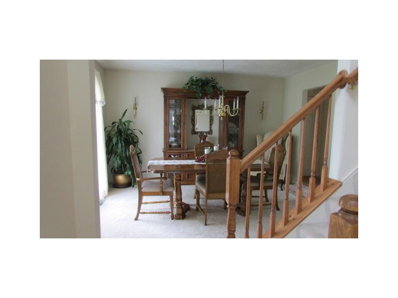 242 West Jefferson Road Butler, PA 16002 - Photo 4 of 25 Dining Room.