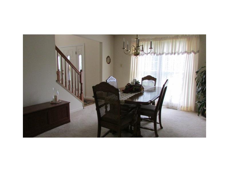 242 West Jefferson Road Butler, PA 16002 - Photo 5 of 25 Dining Room.