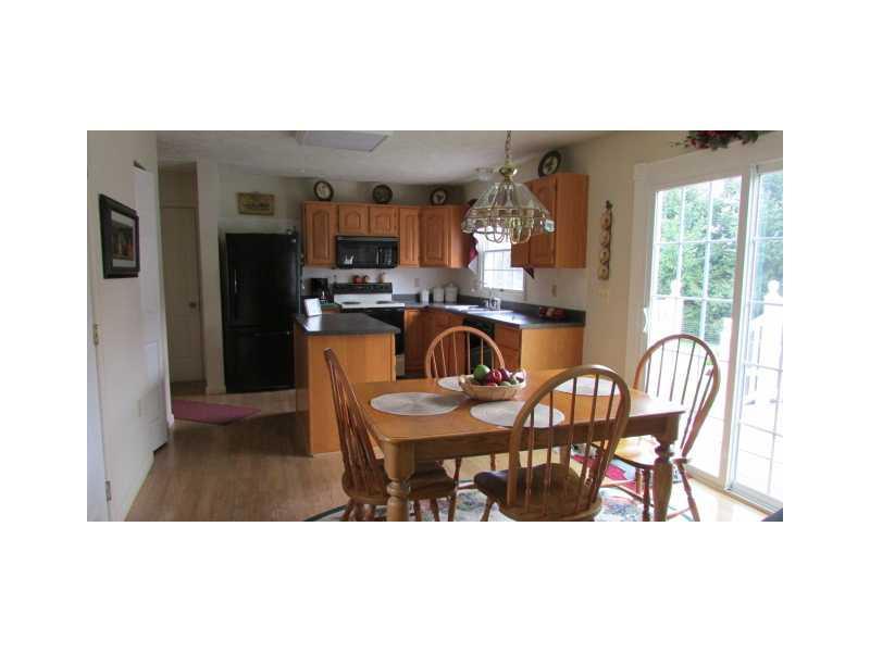 242 West Jefferson Road Butler, PA 16002 - Photo 7 of 25 Kitchen.