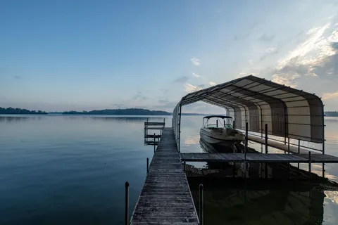 $3,695,000 | 6306 Maple Ridge, Excelsior, MN 55331