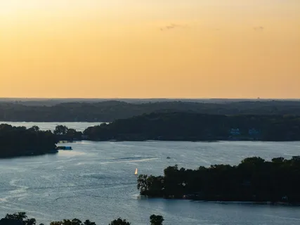 $3,695,000 | 6306 Maple Ridge, Excelsior, MN 55331