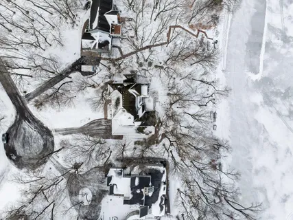 $3,695,000 | 6306 Maple Ridge, Excelsior, MN 55331