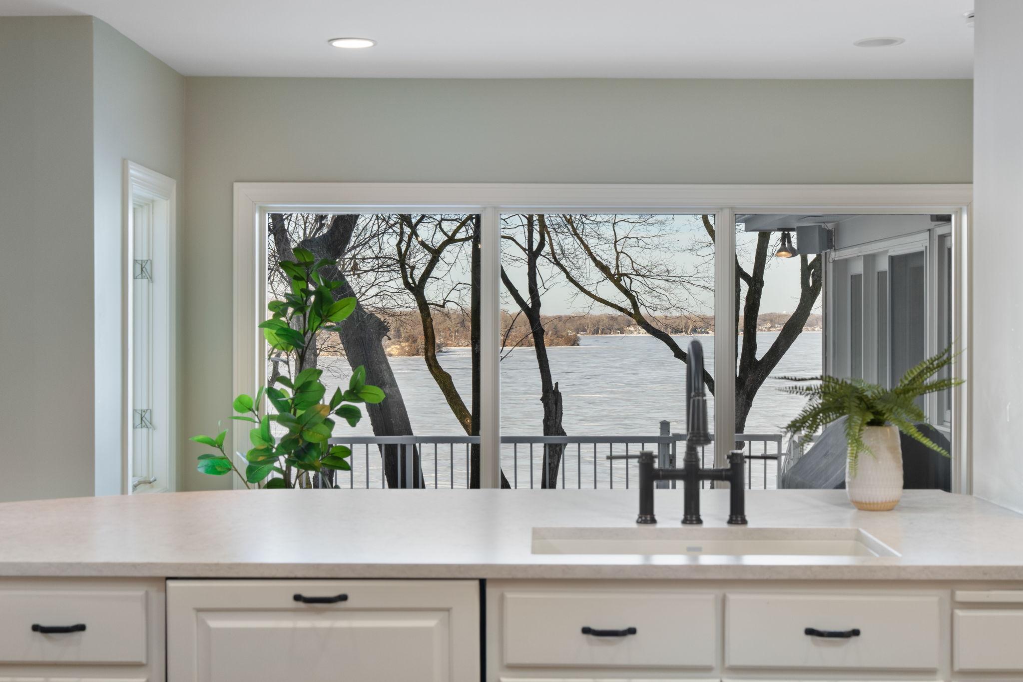 6306 Maple Ridge Excelsior, MN 55331 - Photo 17 of 117