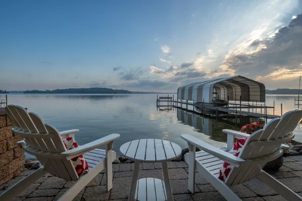 $3,695,000 | 6306 Maple Ridge, Excelsior, MN 55331