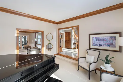 $3,695,000 | 6306 Maple Ridge, Excelsior, MN 55331